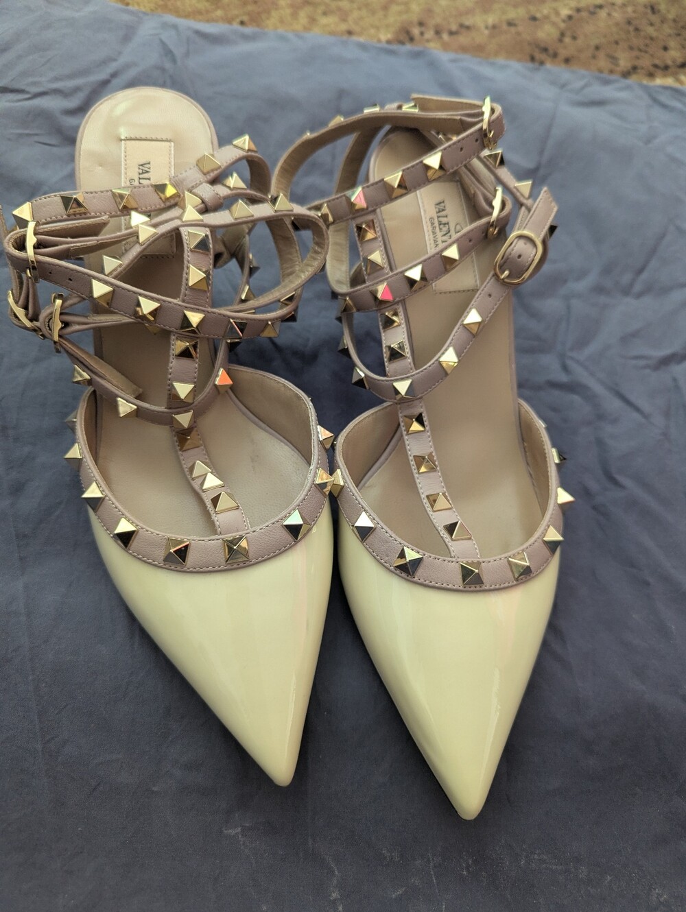 Valentino Garavani Rockstud Pointed Toe Ankle Strap Pumps in Cream and Taupe
